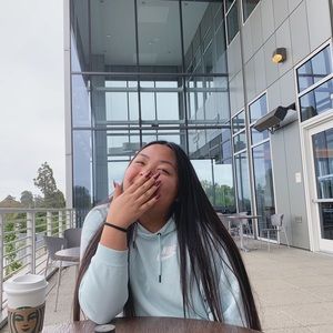 Meet your Posher, Bobbigail